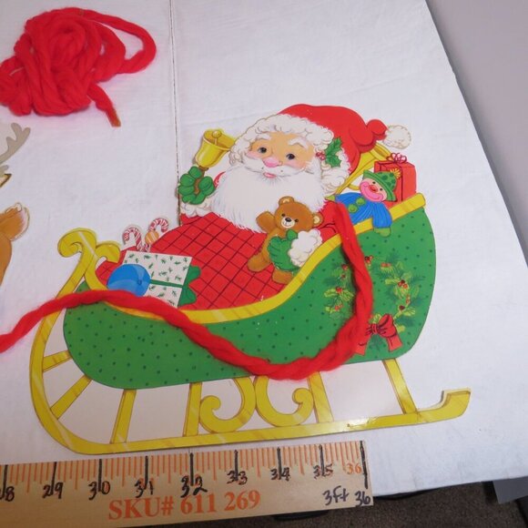 Santa & Reindeer with vintage yarn stapled to sleigh 1980s with sweet eyes - Picture 2 of 11